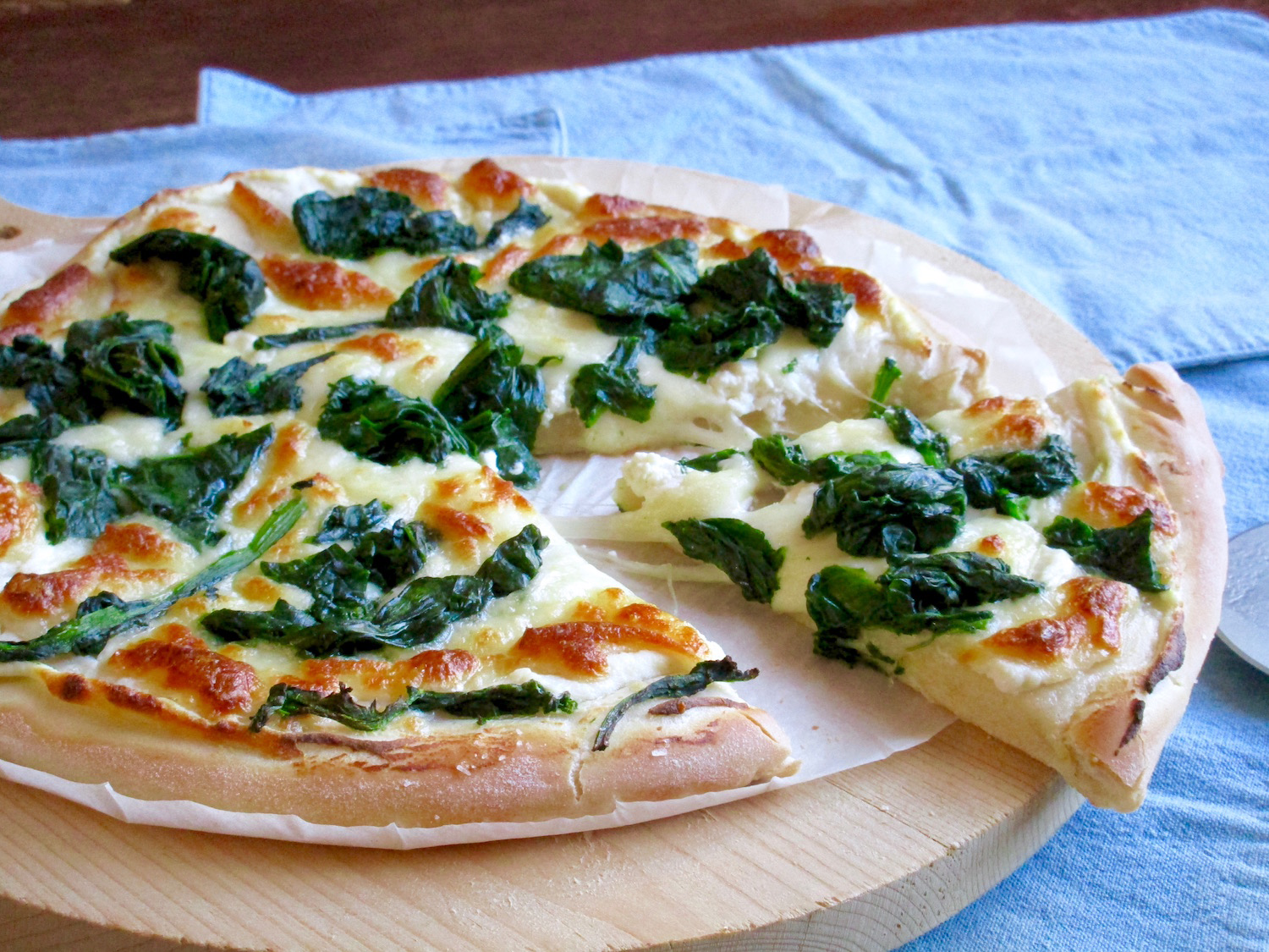 Como Preparar Una Rica Pizza De Espinacas Y Ricotta