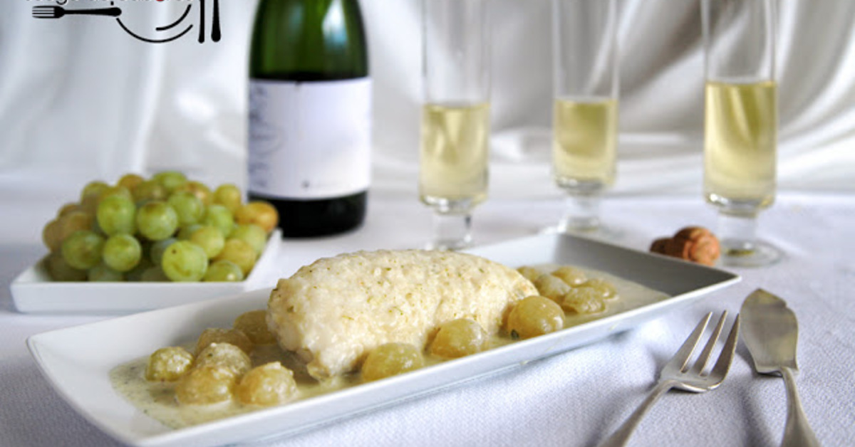 Rape en gabardina con salsa de uvas